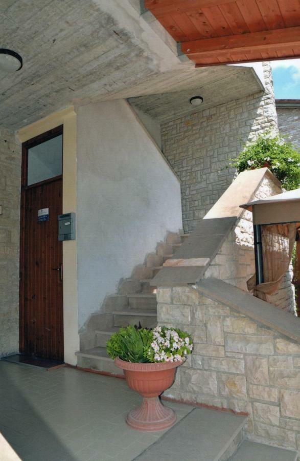 Camere Tiziana Assisi Luaran gambar